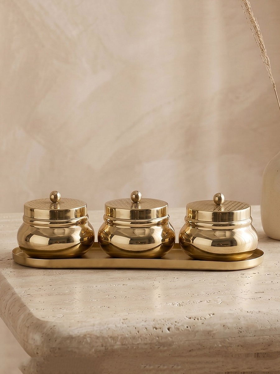 Geo 3-Piece Embossed Bowl Set with Tray