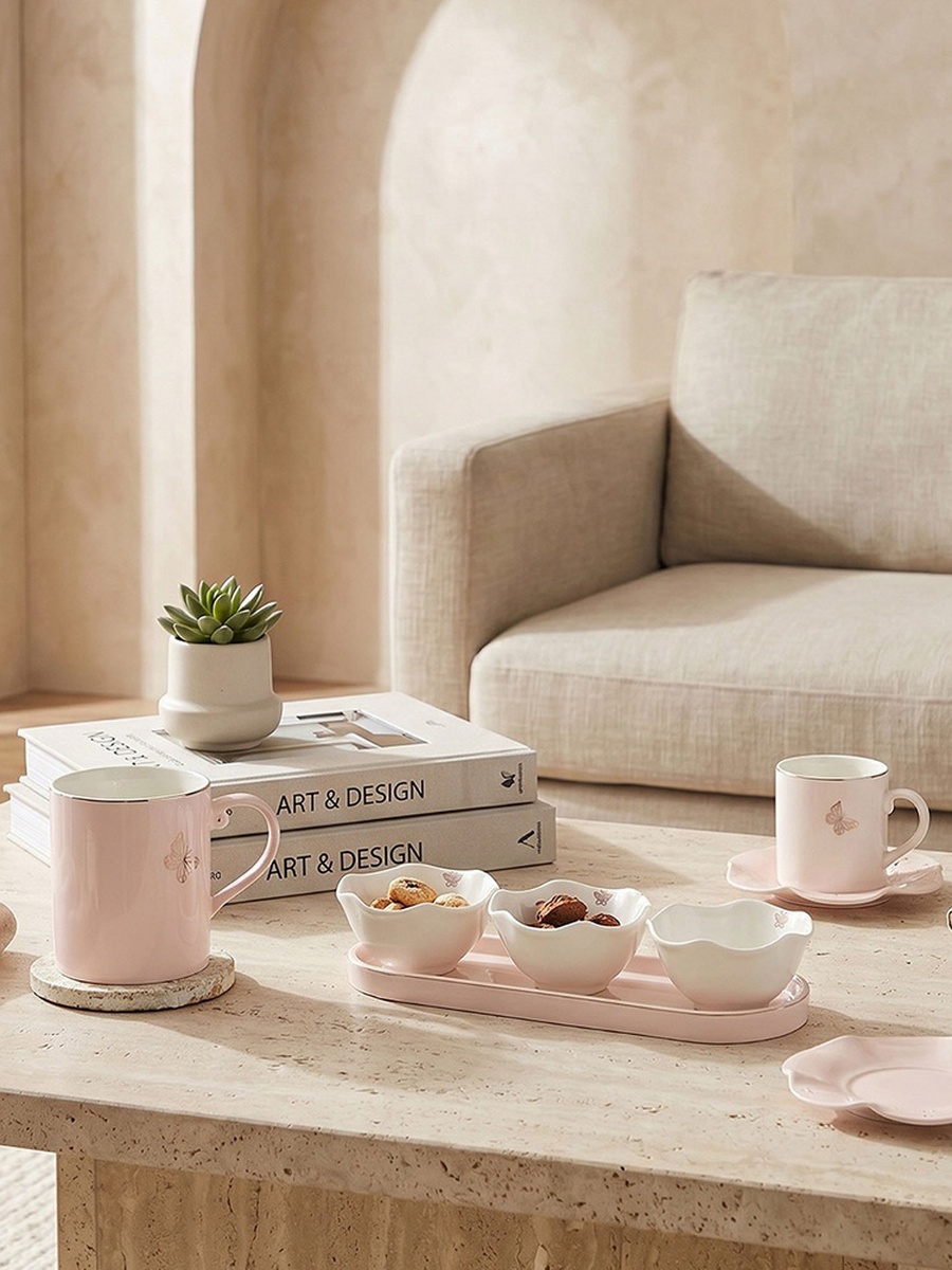 Butterfly Embossed 3-Piece Porcelain Serving Bowl Set with Tray