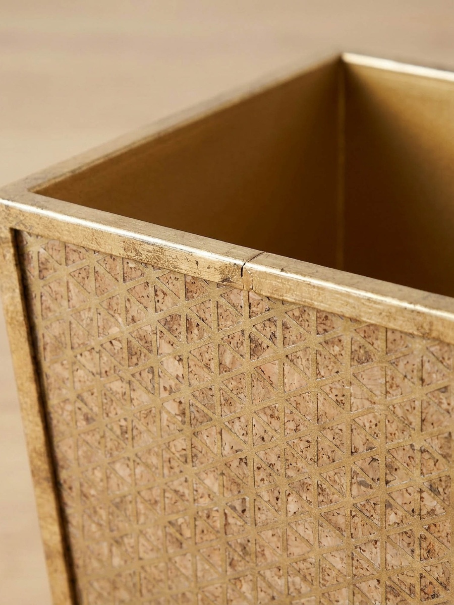 Geo Decorative Waste Bin - 23 cms