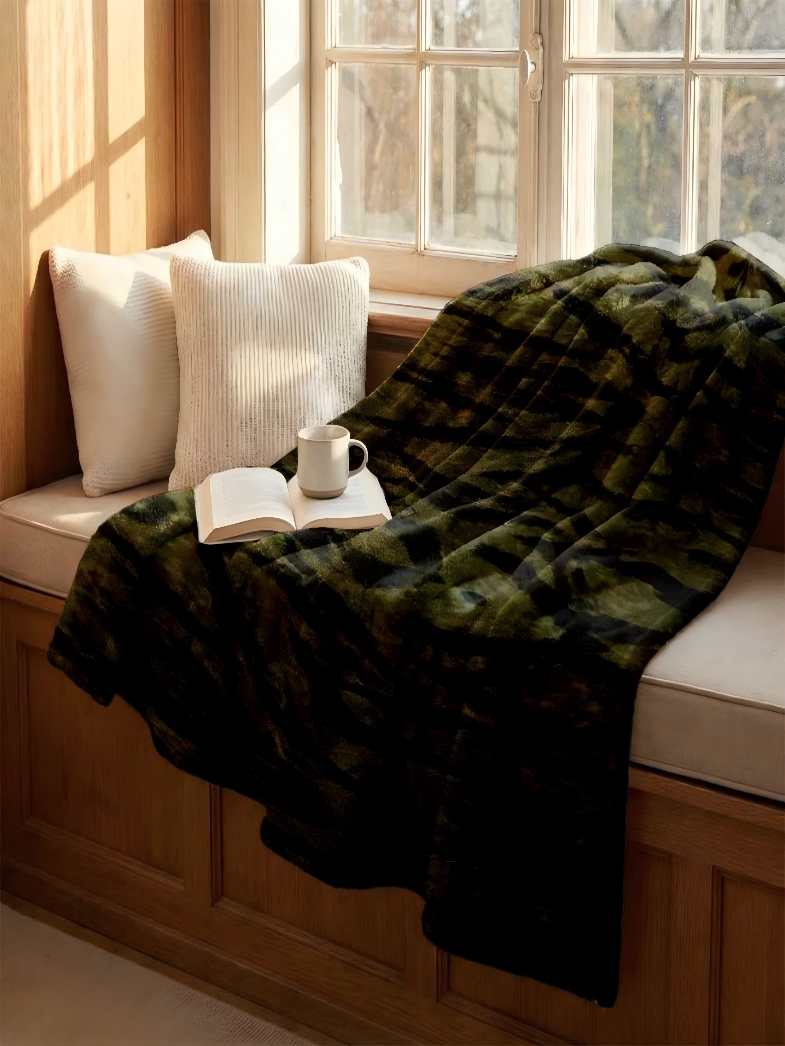 Green Tiger Stripe Pattern Flannel Blanket 30X40 Inch