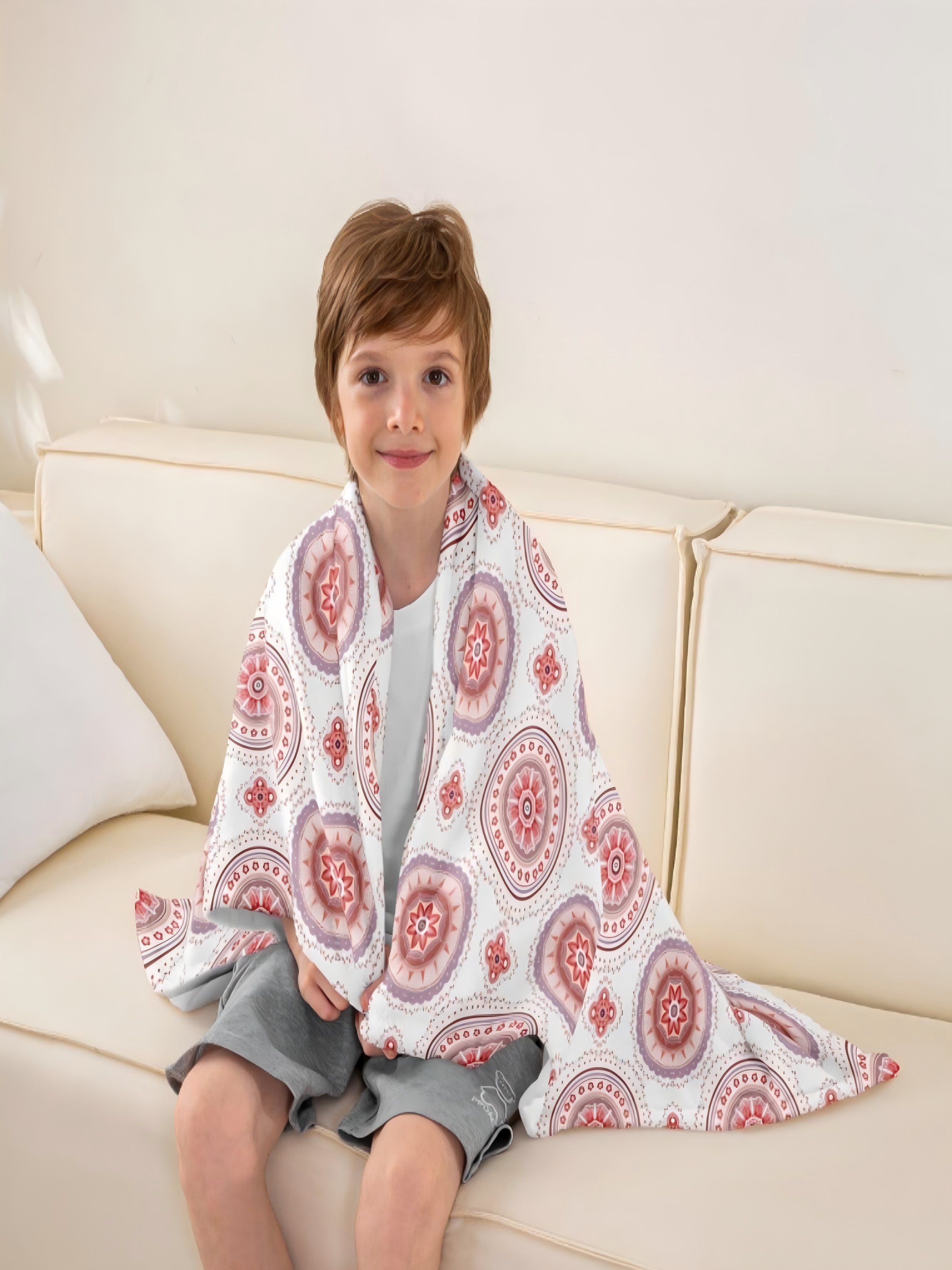 Soft Polyester Flannel Blanket with Mandala Pattern - White, Pink and Red (50x60 inch)