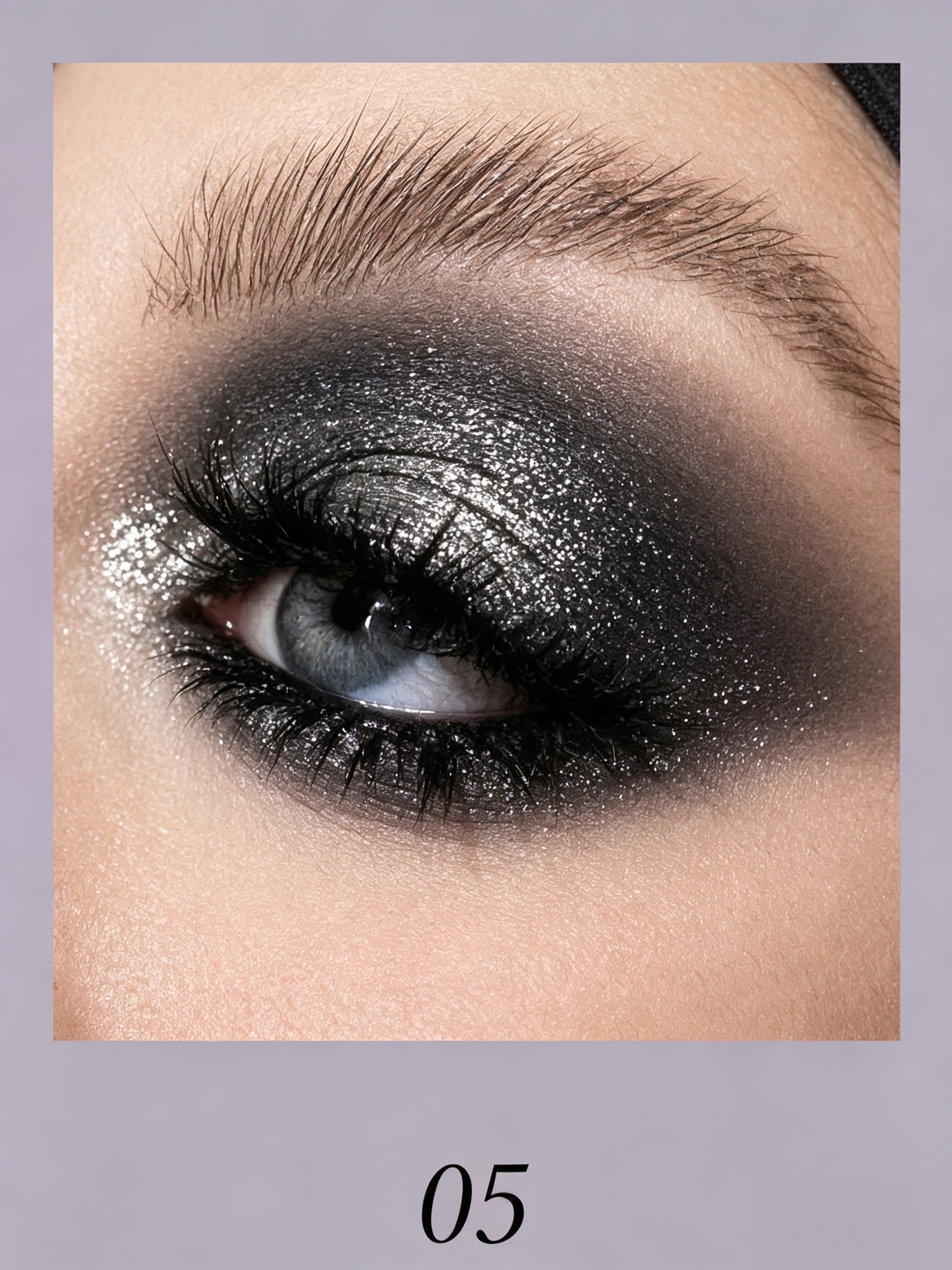 Sparkling Black Glitter Gel Eyeshadow - Long-Lasting and Waterproof