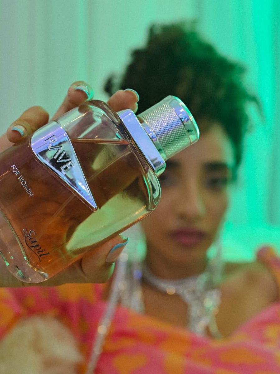 مجموعة هدية للنساء تحتوي على ماء عطر رايف سعة 100 مل ومزيل عرق سعة 150 مل