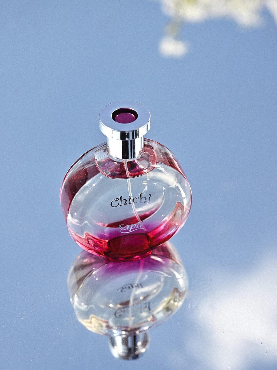 مجموعة هدية للنساء تحتوي على ماء عطر تشيتشي سعة 100 مل ومزيل عرق سعة 150 مل
