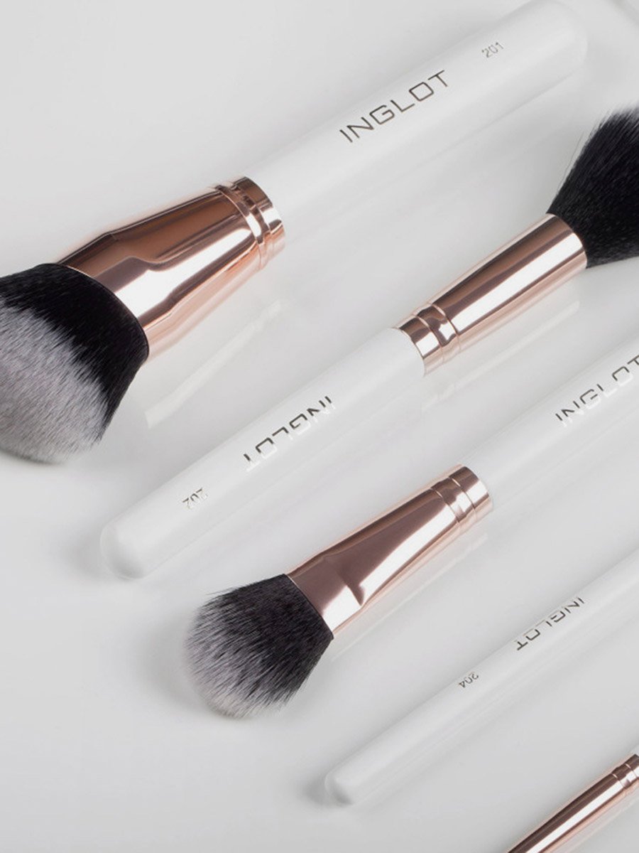Makeup Brush 201