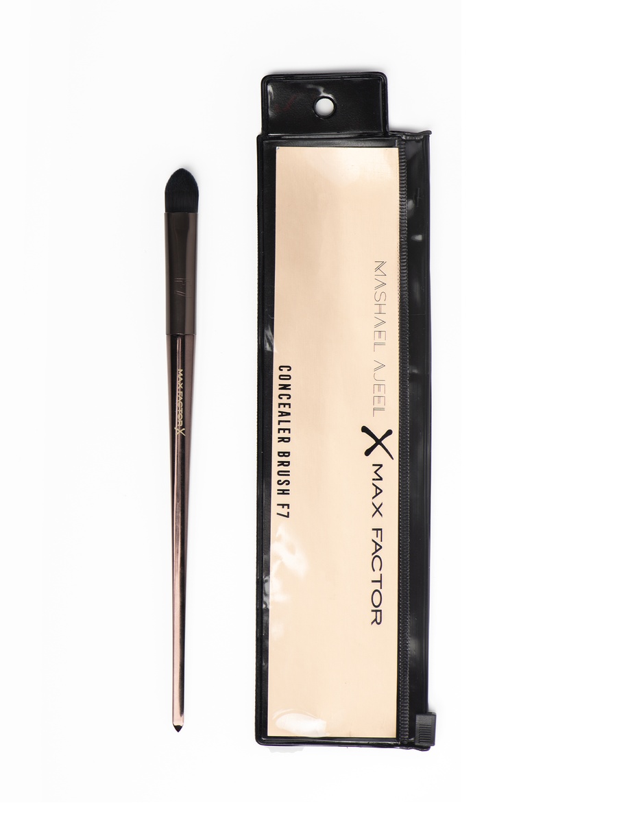 Pro Concealer Brush By Mashael Ajeel - F7