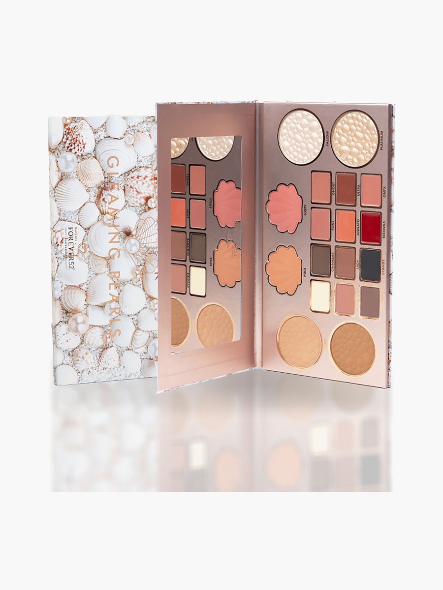 Gleaming Pearls All In One Palette 37.5gm