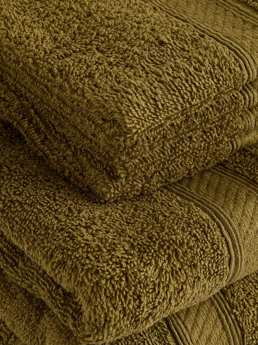 Essential Plus Combed 6-Piece Towel Set