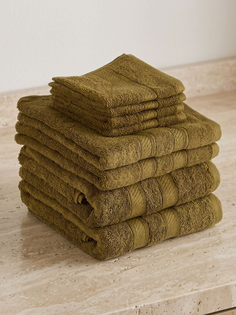 Essential Plus Combed 8-Piece Towel Set