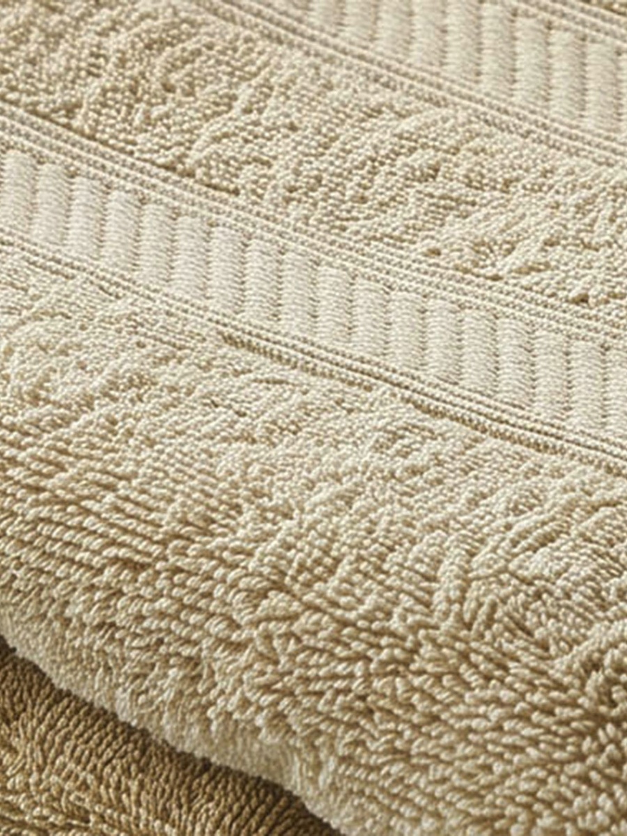 Essential Plus Combed Hand Towel - 50x90 cm