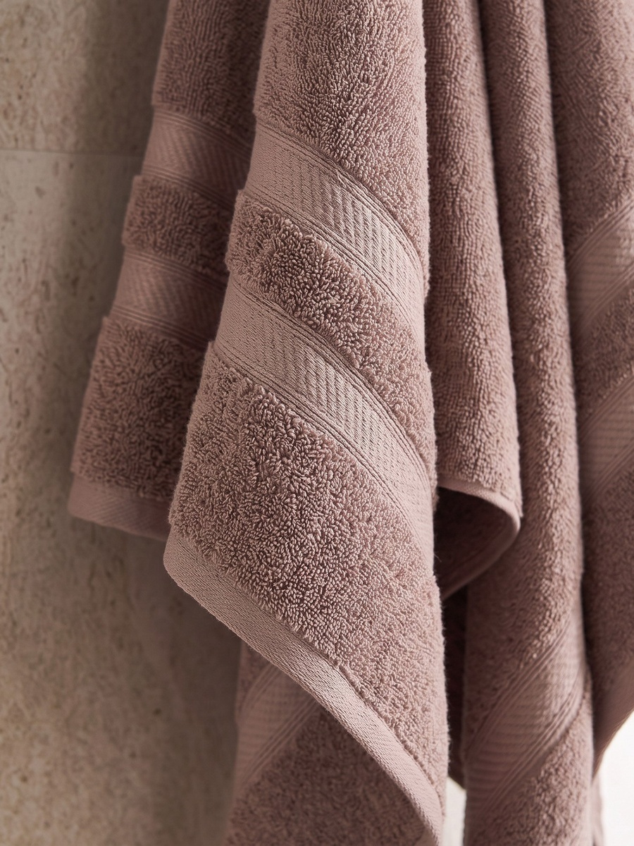 Essential Plus Combed Bath Towel - 70x140 cm
