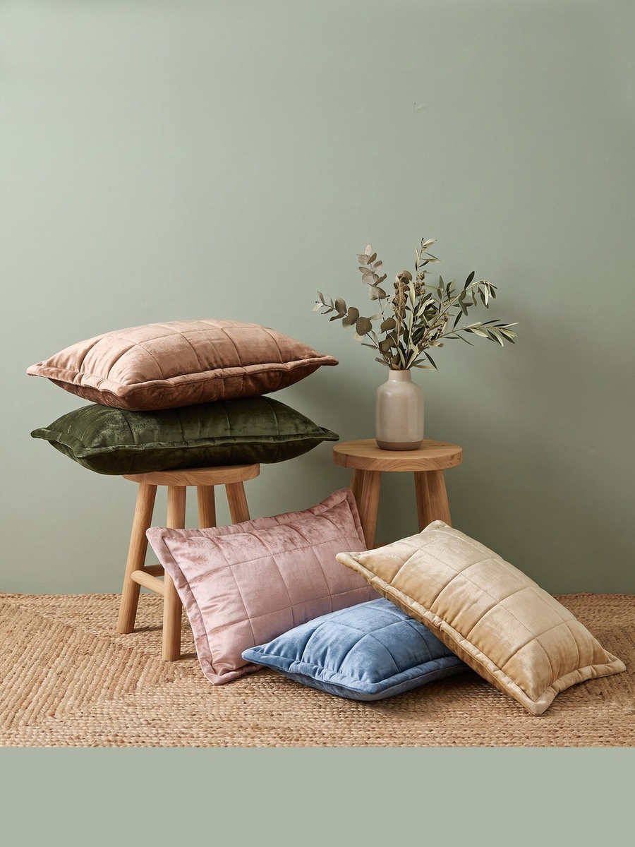 Luxe Quilted Viscose Velvet Cushion Cover - 30x50+3 cm