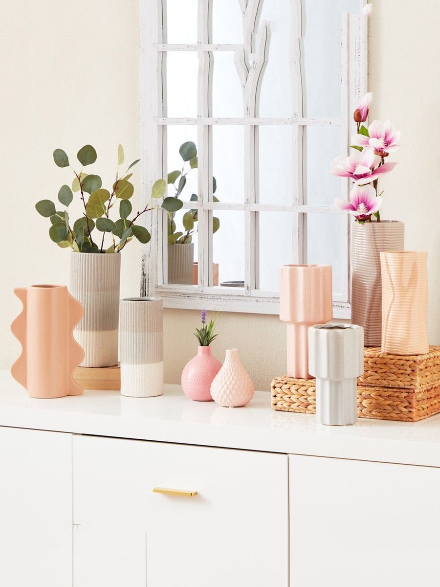 Sansa Ceramic Ribbed Vase - 12.5x12.5x24.5 cm