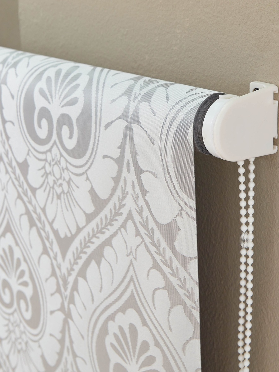 Delta Blackout Jacquard Roller Blind - 120x210 cm