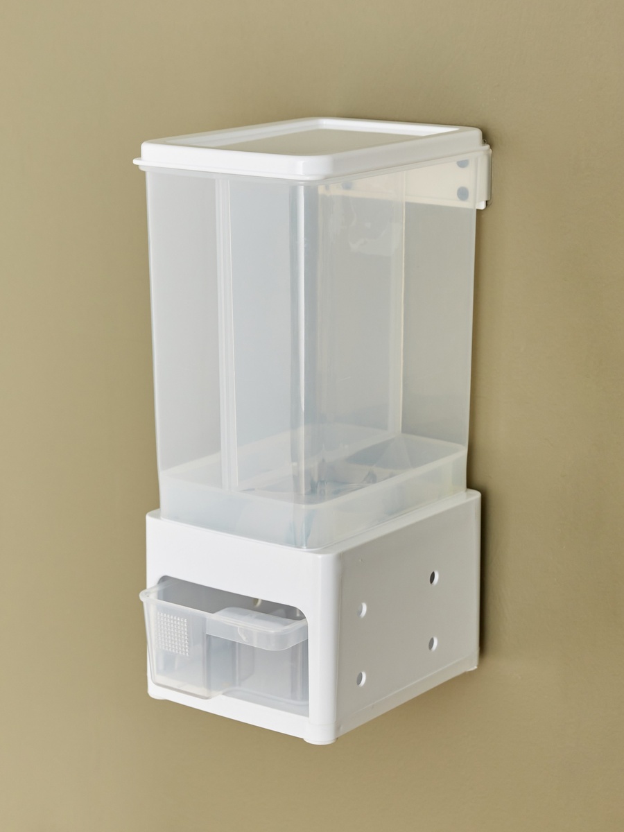 Essential Wall Mounted Twin Grain Holder with Cup - 16x21x32 cm