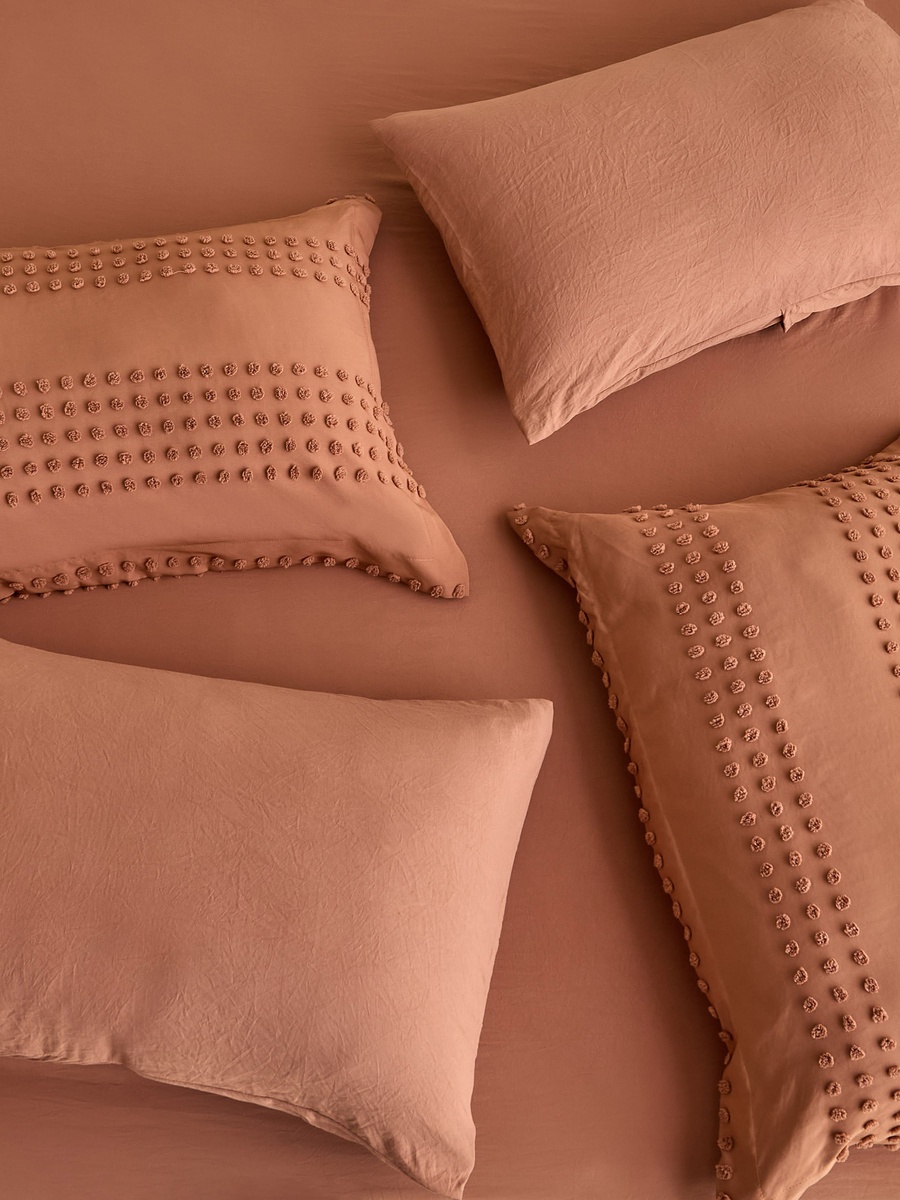 Braxton Dot Tuft 7-Piece King BIAB Comforter Set - 220x240 cm