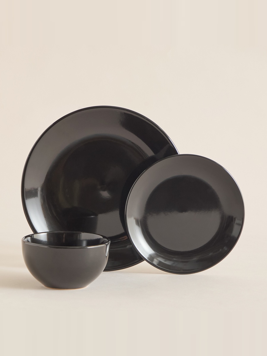 Elegenza Peony 18-Piece Dinner Set - Serves 6