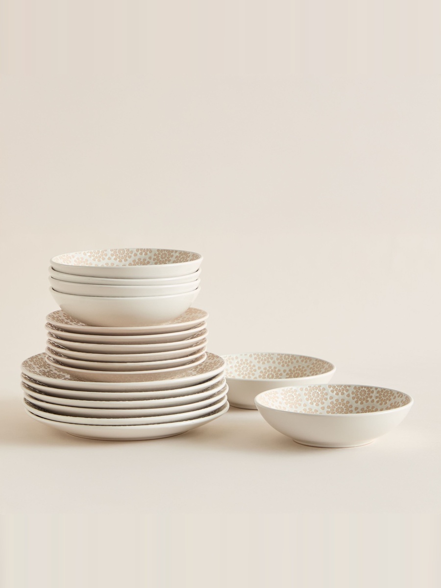 Elegenza Petunia Reactive 18-Piece Dinner Set - Serves 6