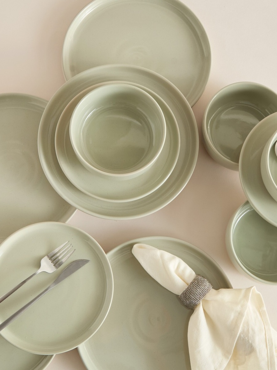 Elegenza Hyacinth 12-Piece Dinner Set - Serves 4