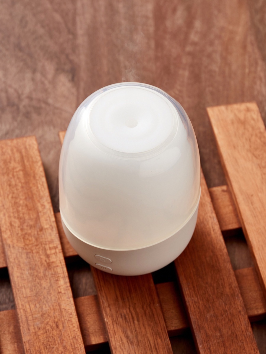Breezy Cloud Humidifier with Yellow Light - 120 ml