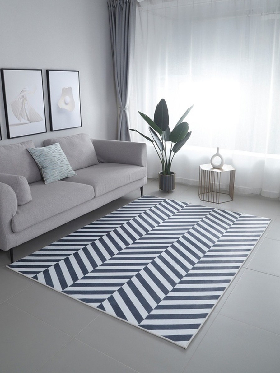 Wells Printed Flannel Rug - 110x160 cm