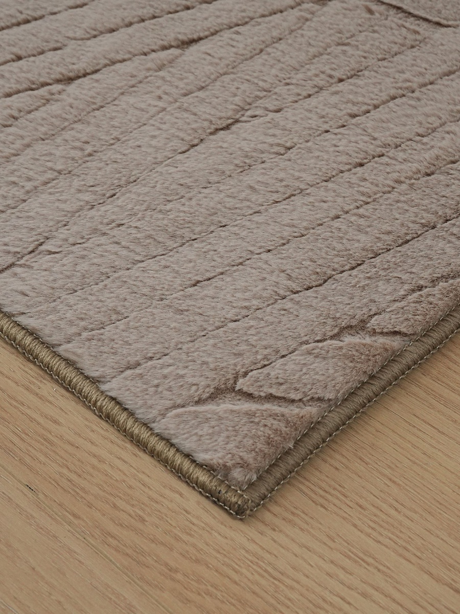 Zara Volco Jacquard Rabbit Fur Rug - 75x230 cm