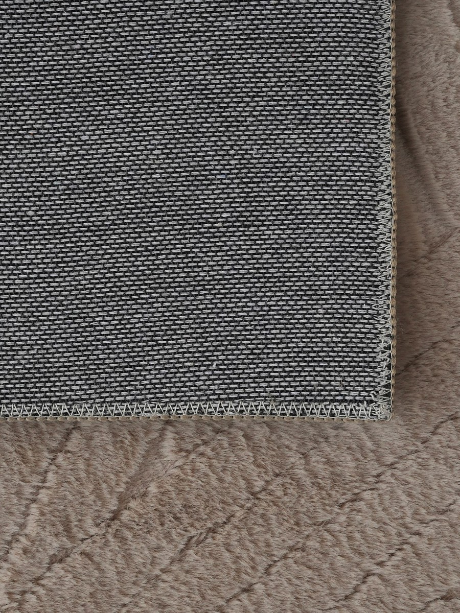 Zara Volco Jacquard Rabbit Fur Rug - 75x230 cm