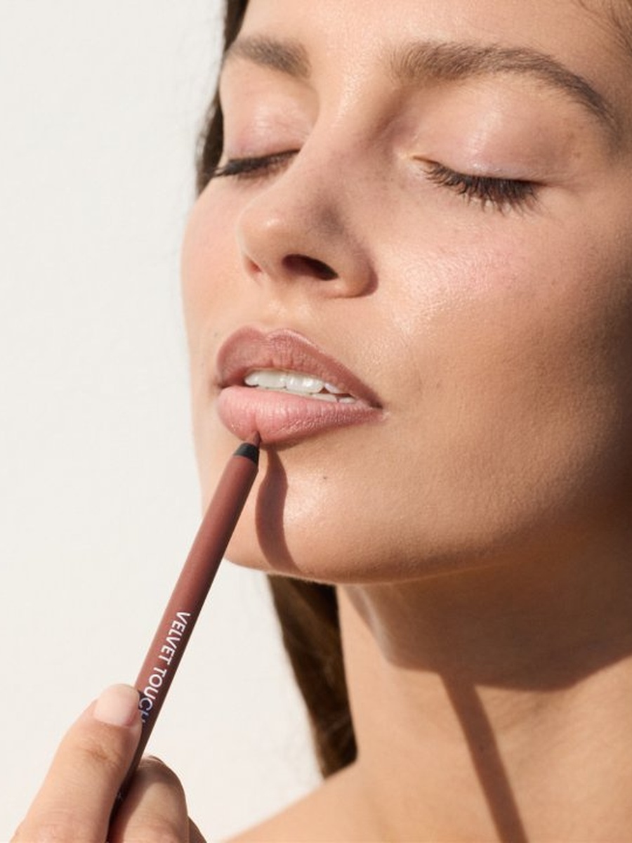 Velvet Touch Lip Liner Waterproof - NEW DESIGN