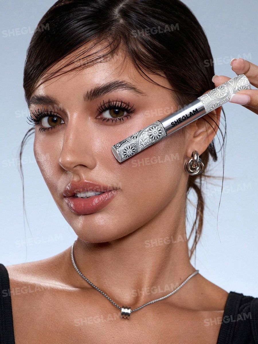 All In One Primer and Tubing Volume Mascara
