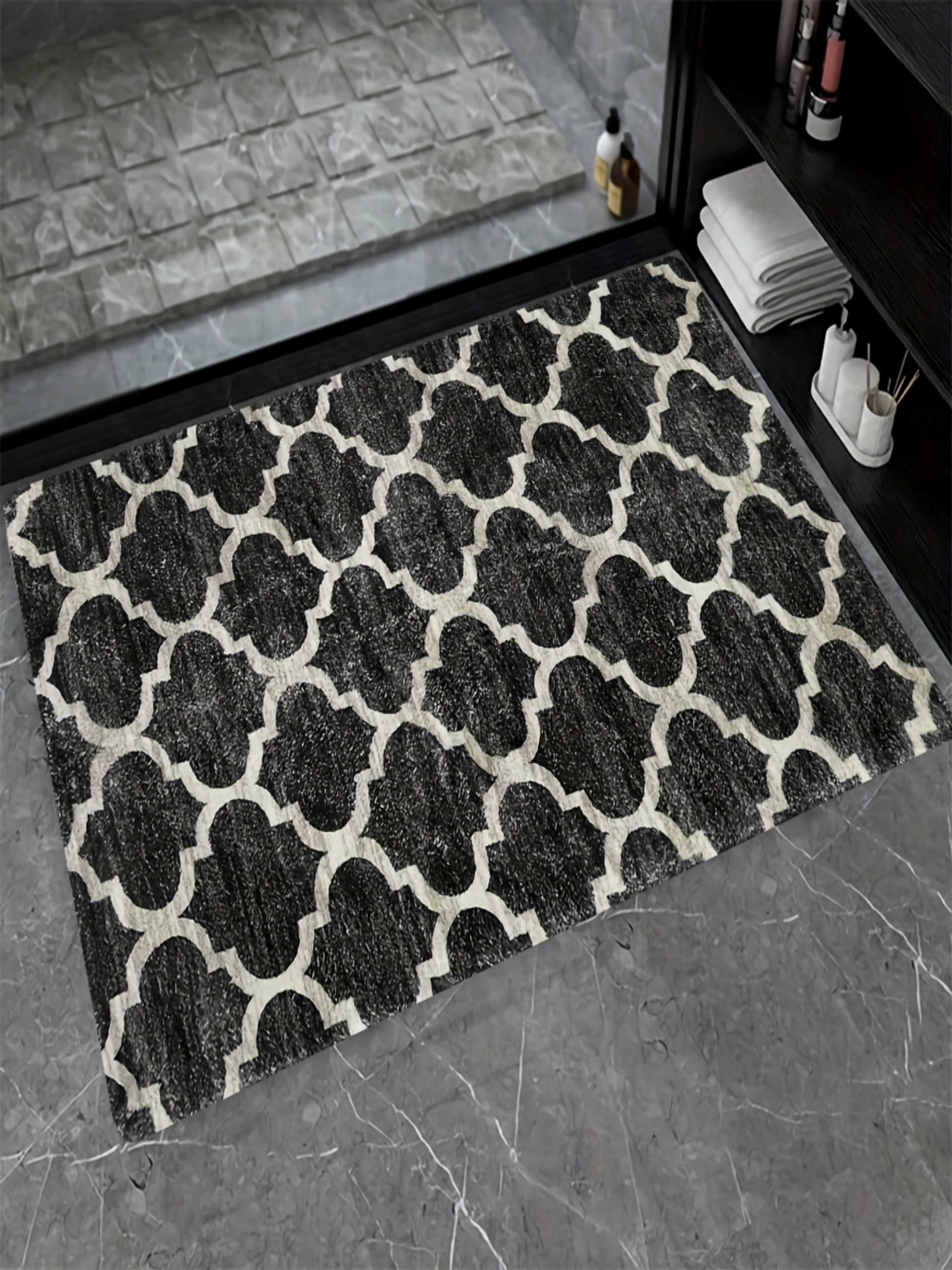 Geometric Black Microfiber Indoor Doormat