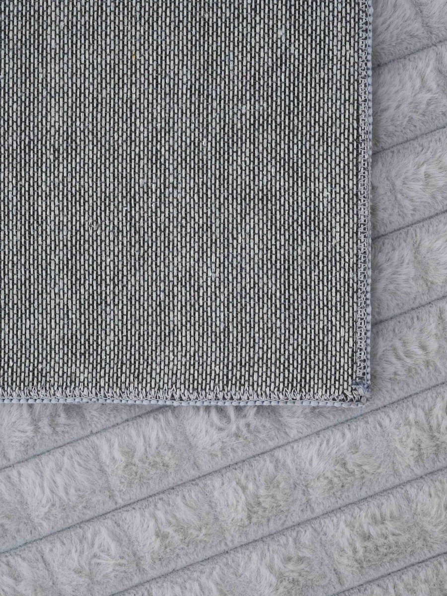 Elsdon Blocks Patterned Soft and Plush Rug - 240x360 cm