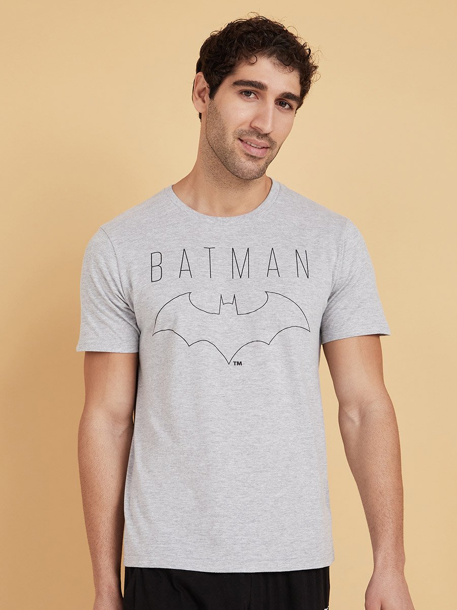 Batman Graphic Print T-shirt and Cuffed Pyjama Set