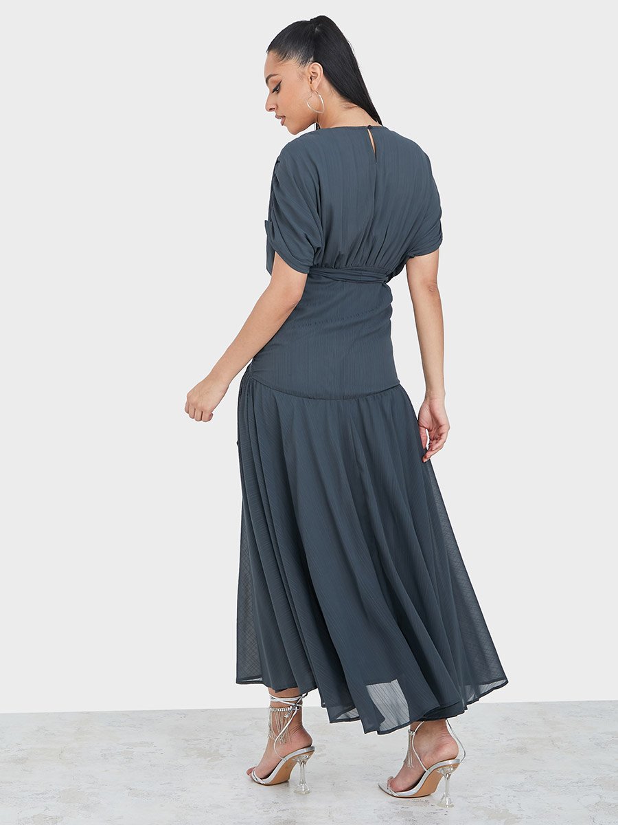Ruched Sleeves Drop Waist Maxi Dress with Tie Belt For Women at Saudi |  Styli