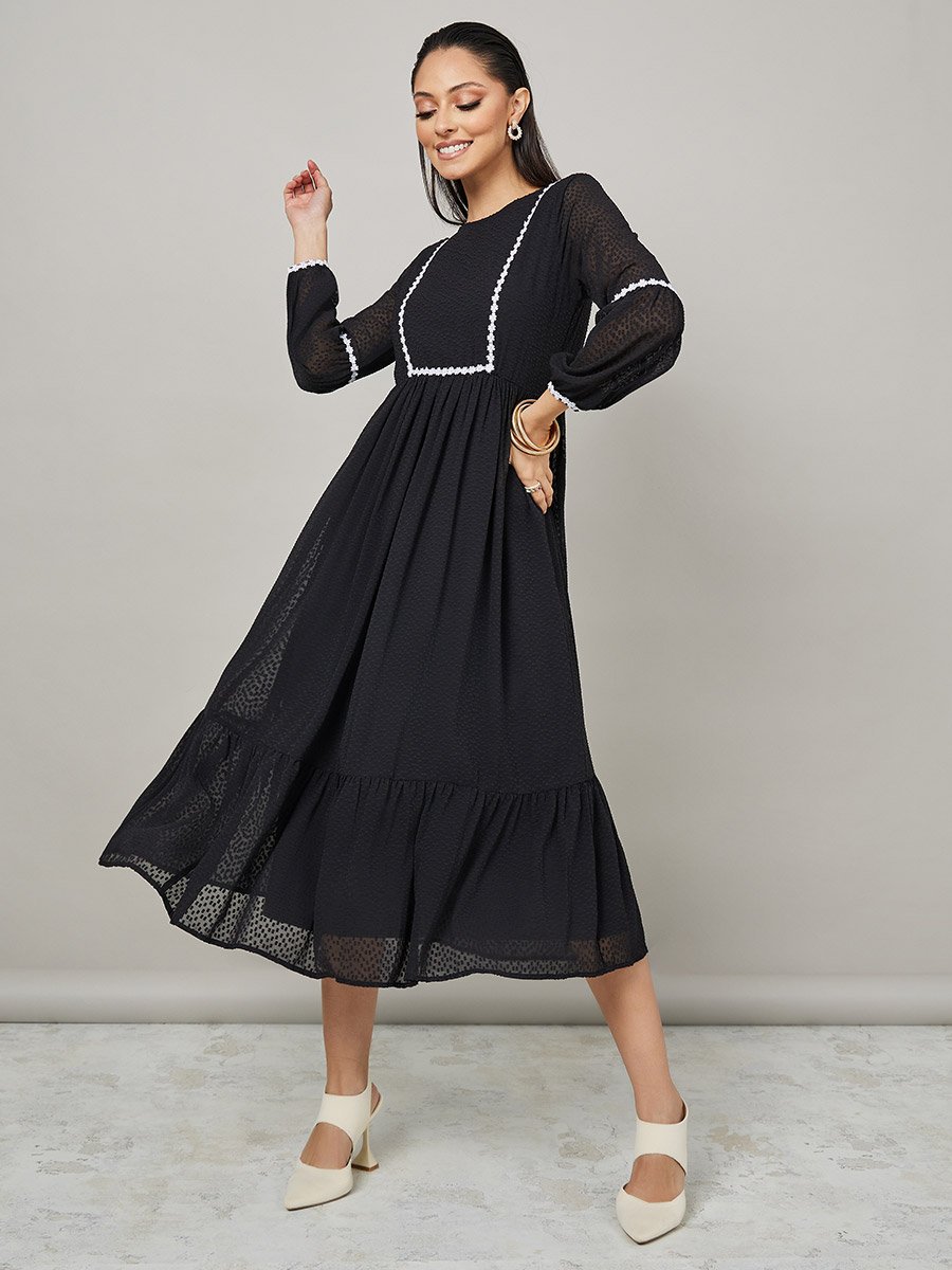 Lace Detail Textured Tiered Midi Dress For Women at Saudi | Styli