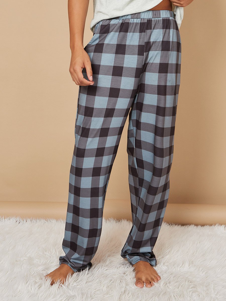 Solid T-Shirt and Checked Pyjama Set