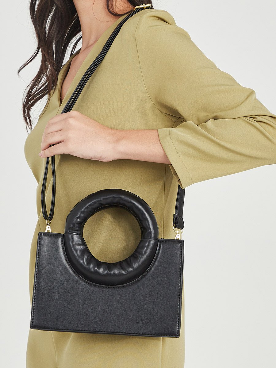 Chunky Chain Detail Handbag with Inner Pouch