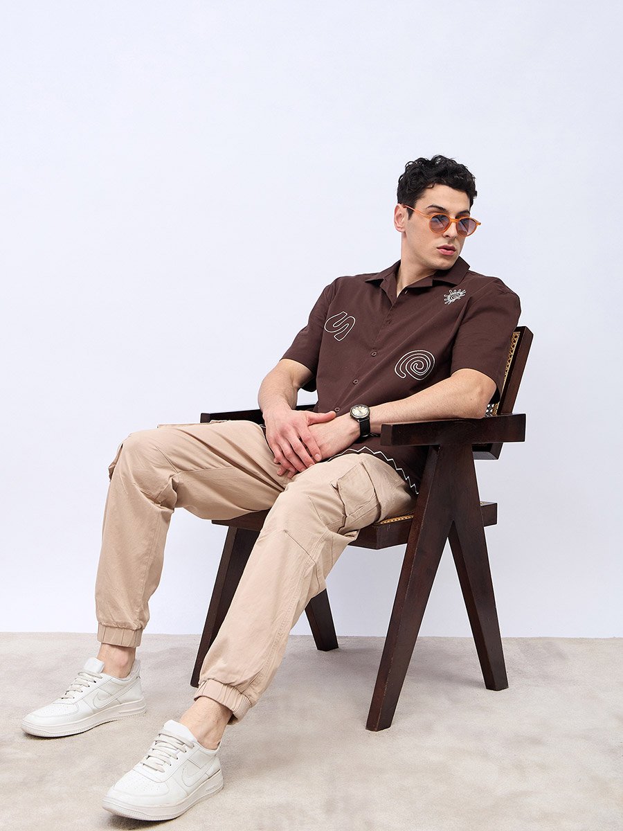 Relaxed Fit Tapered Cargo Jogger in Cotton Twill