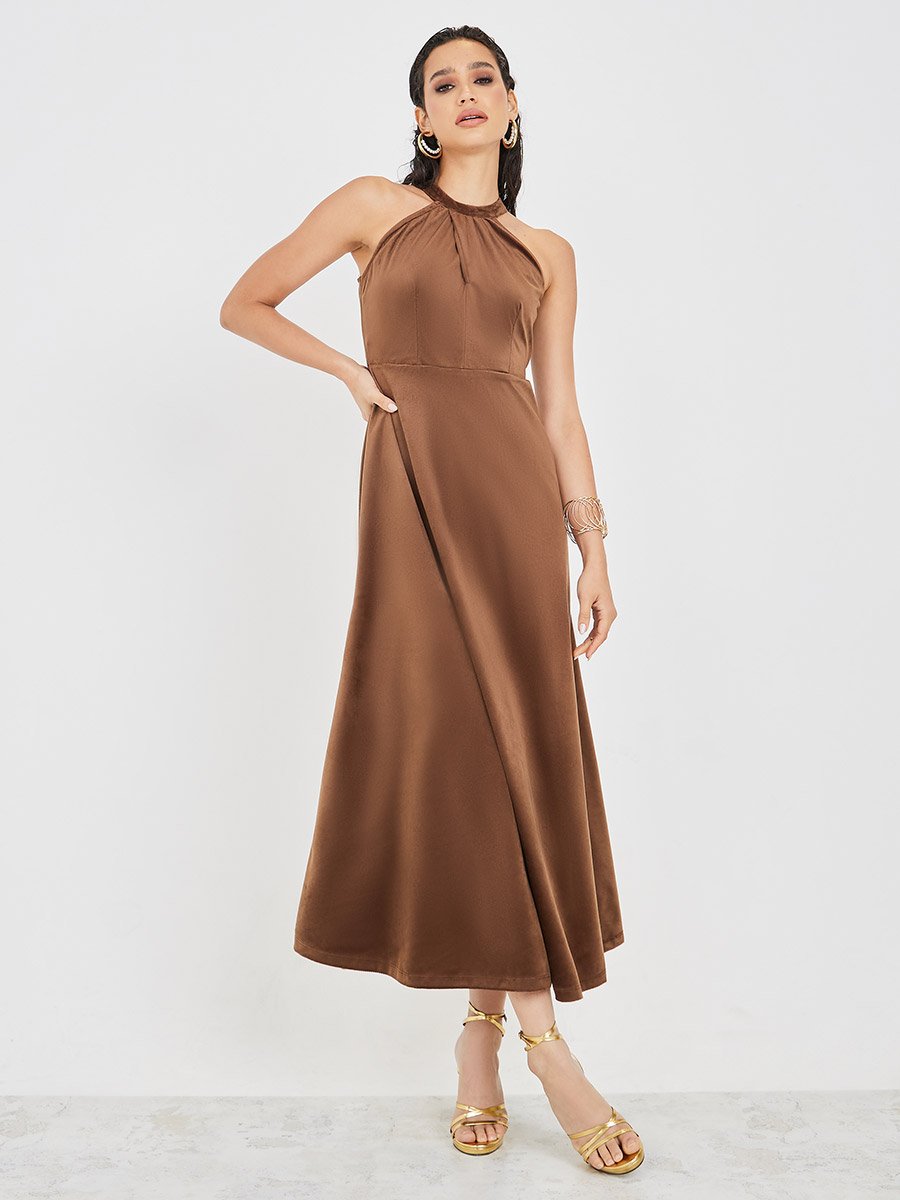 Velvet Halter Neck A-Line Maxi Dress For Women at Saudi | Styli Velvet Halter Neck A-Line Maxi Dress For Women at Saudi | Styli