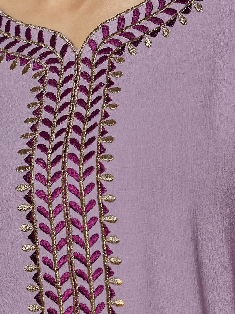 Embroidered Trim Textured Jalabiya