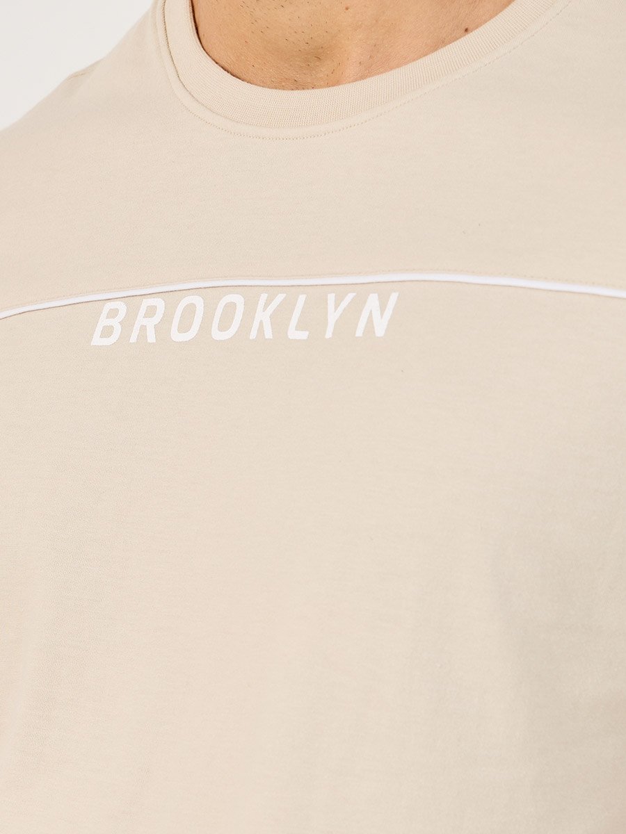 Slogan Print Crew Neck T-Shirt and Shorts Pyjama Set