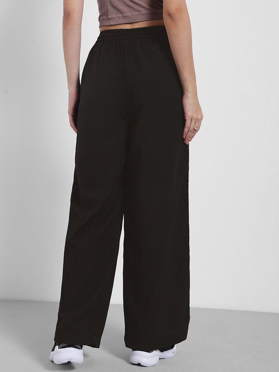 Textured Wide Leg Pants with Side Pocket