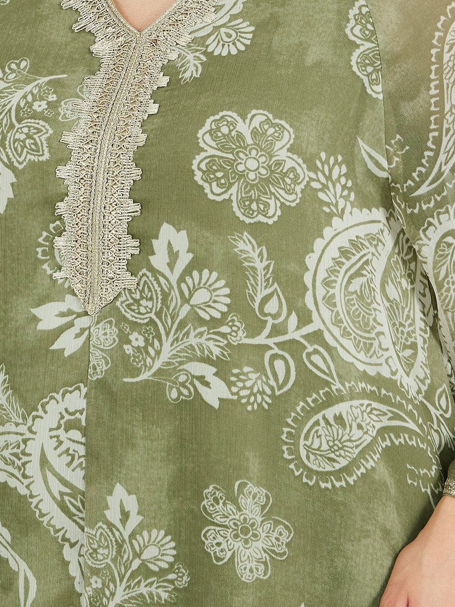 Printed Flared Jalabiya with Lace Detail