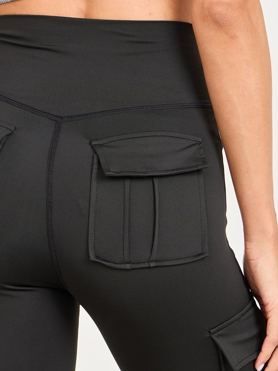 Flap Pocket Detail Leggings