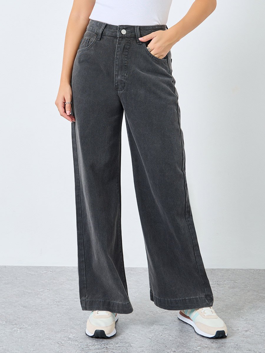 High Rise Loose Fit Jeans