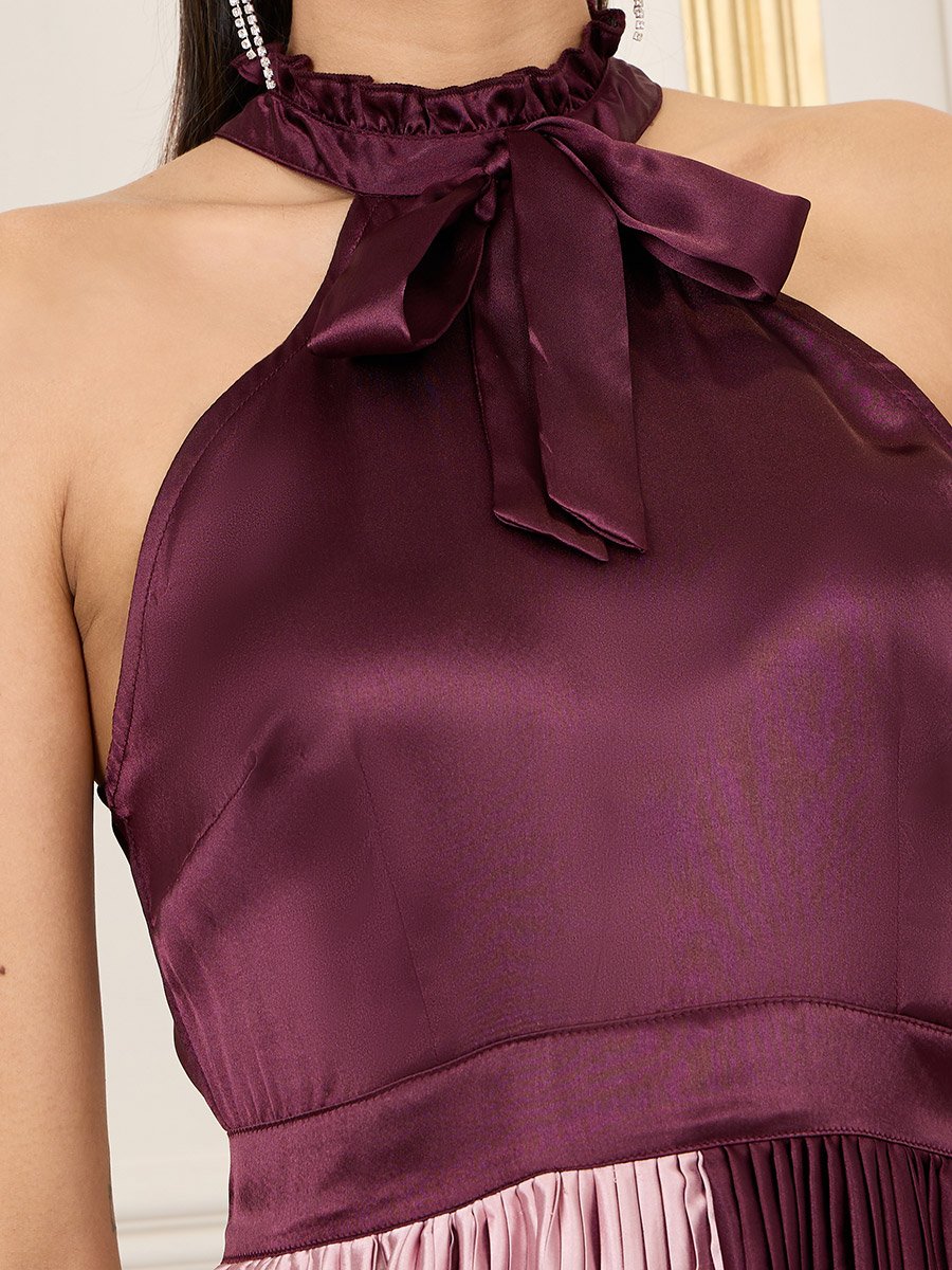Colorblock Pleated Halter Neck A-Line Maxi Dress