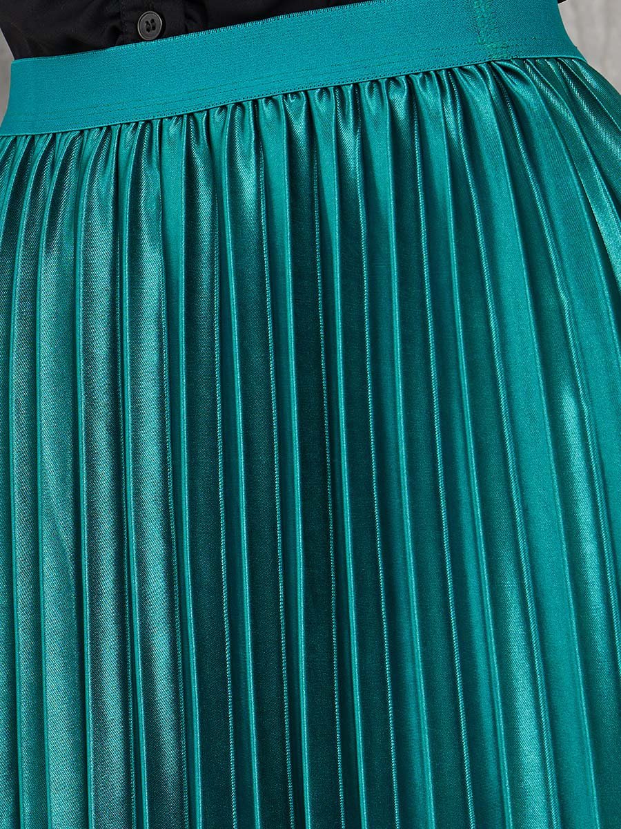 Pleated Shiny Maxi Skirt For Women at UAE | Styli