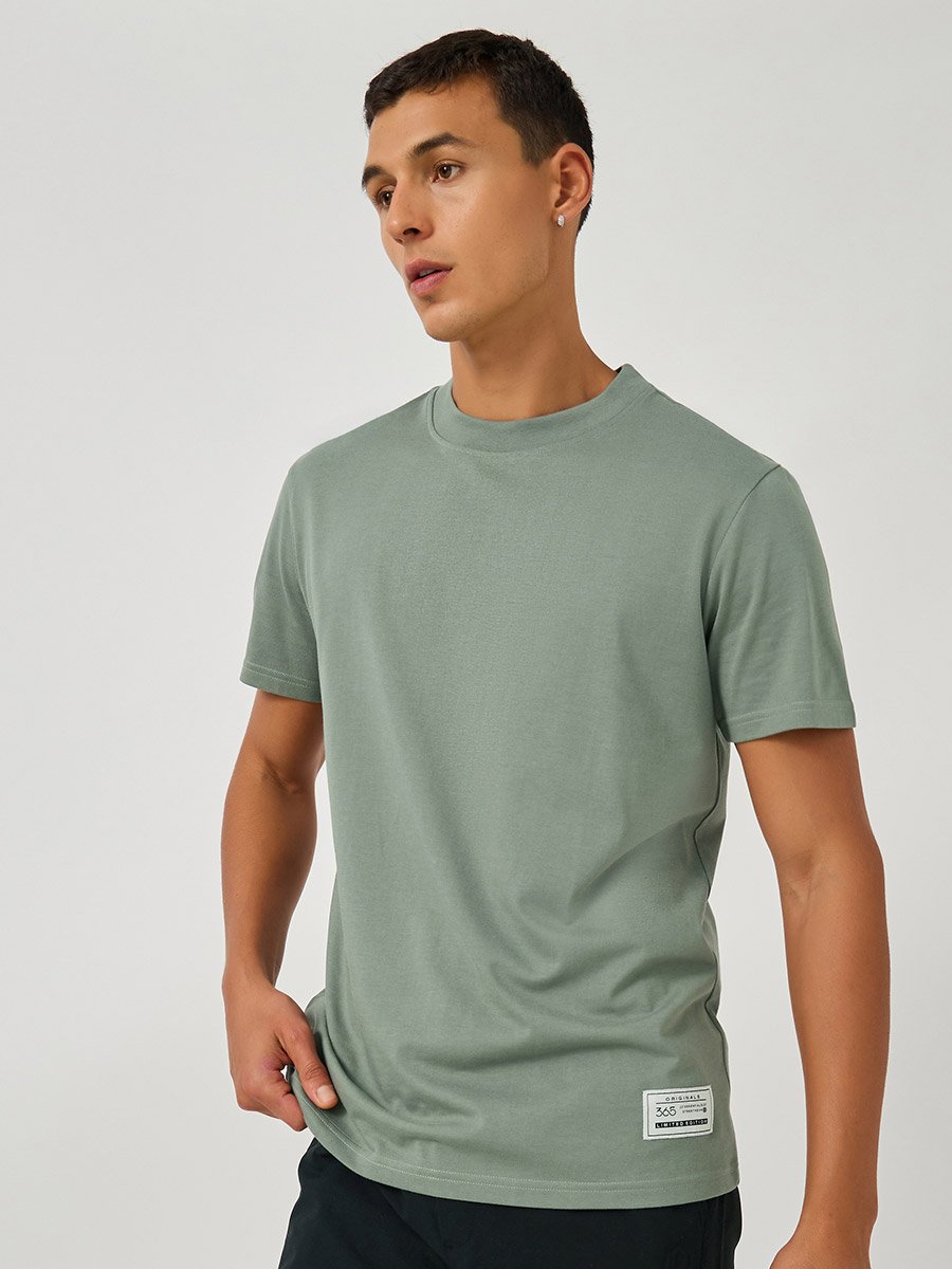 Badge Detail Mock Neck Regular Fit T-Shirt