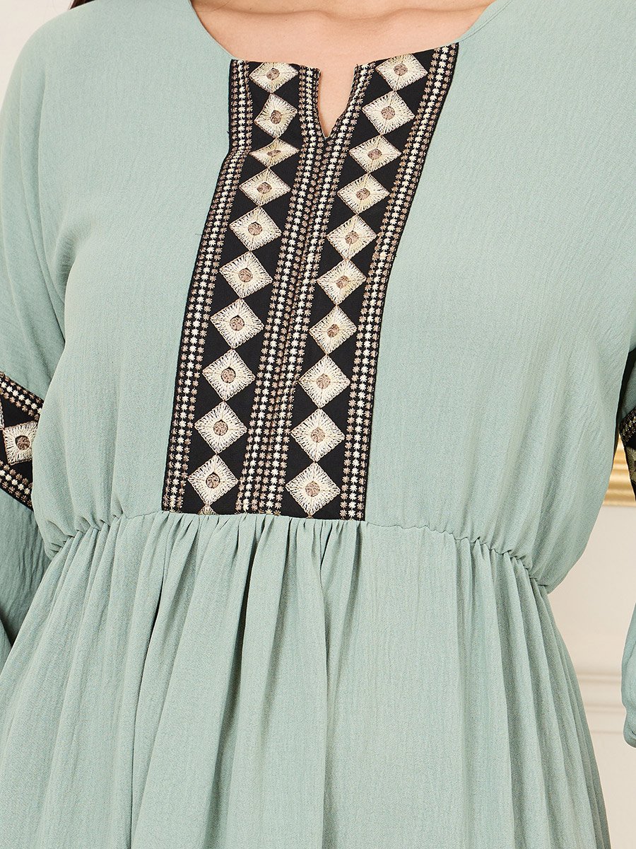 Embroidered 3/4 Sleeves Tiered Maxi Dress
