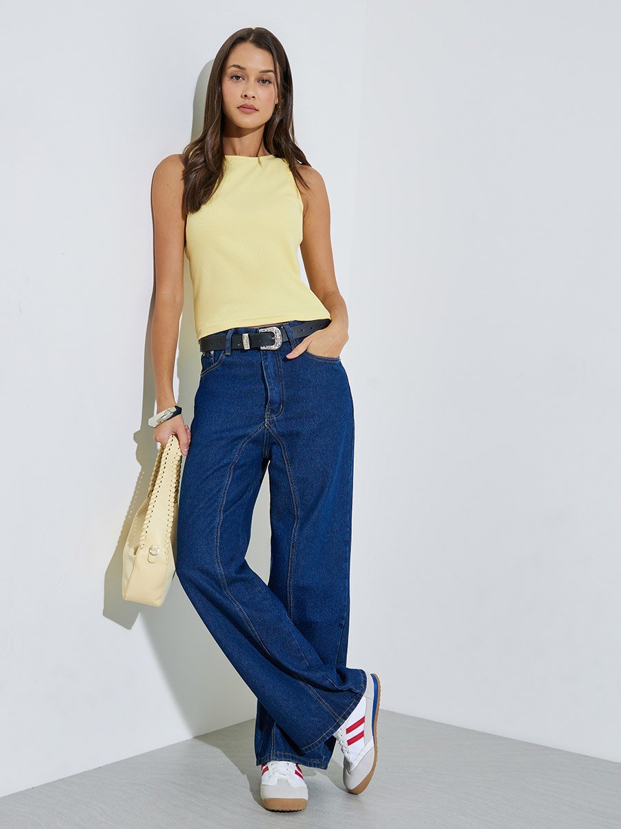 Ribbed Round Neck Fitted Vest