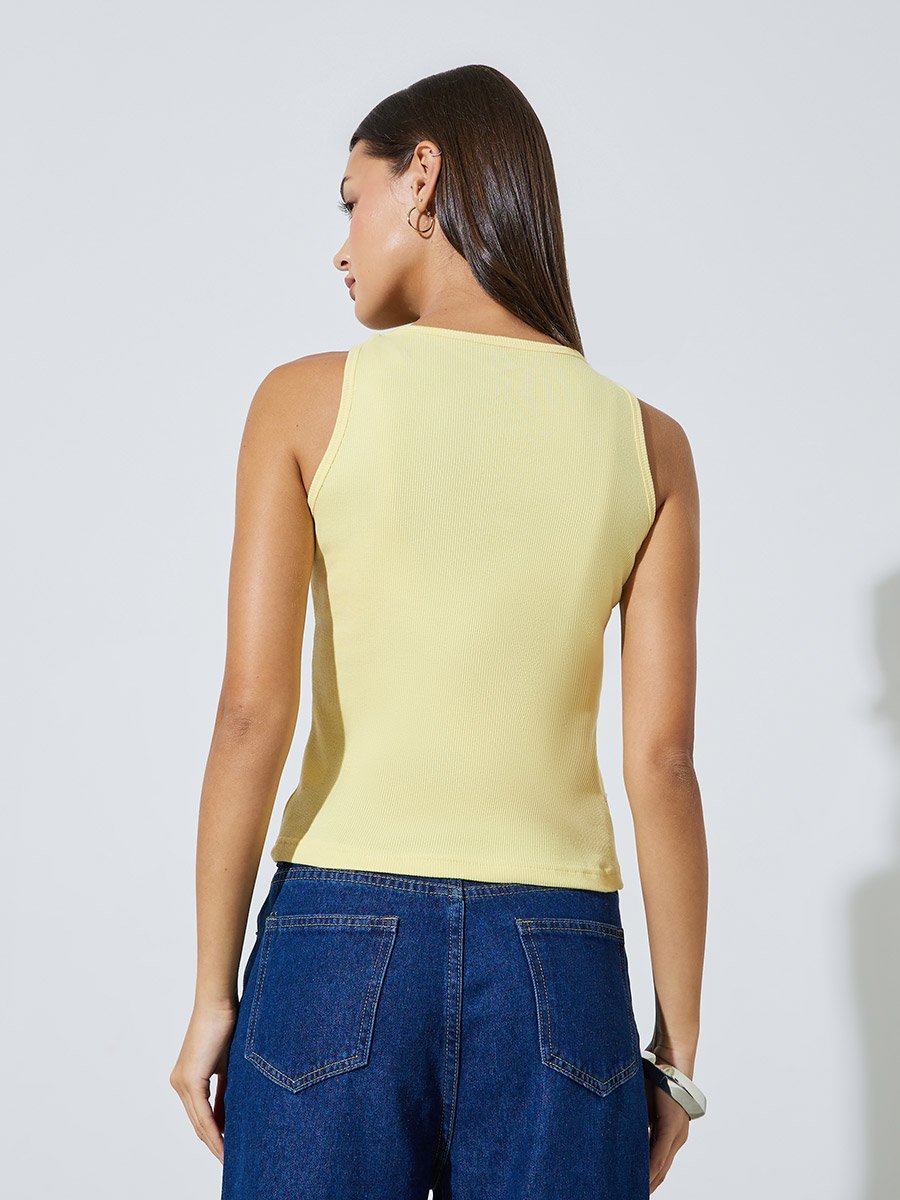 Ribbed Round Neck Fitted Vest